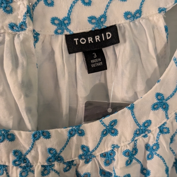 Torrid White Blue Eyelet Tiered Babydoll Top Plus Size 3x NWT - Picture 5 of 11